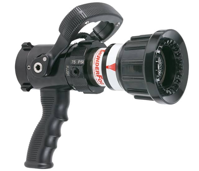 THUNDERFOG NOZZLE W/GRIP 1.5"NHF	30-200 GPM @ 75 PSI  FIXED TEETH