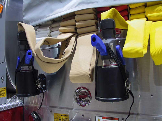 NOZZLE CUP MOUNT W/TIE DOWN STRAP 4 5/8" DIAMETER-3070-130-000
